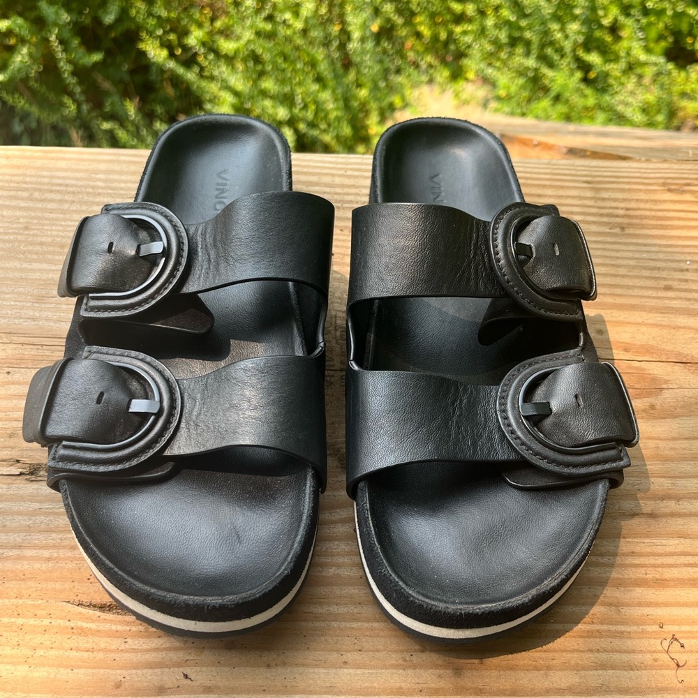 Vince Glyn black slides/sandals